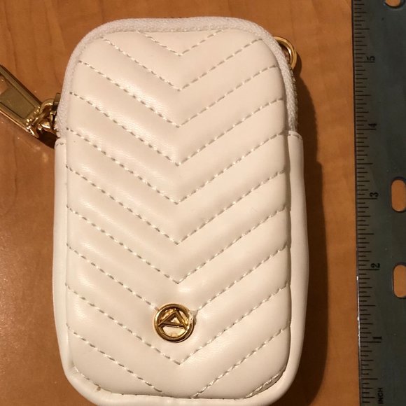 Aldo Card Holder - Picture 2 of 2